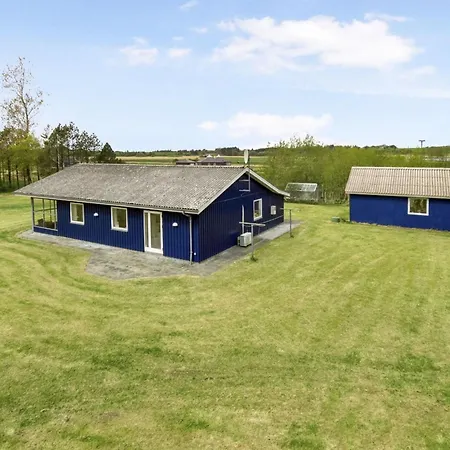 Mikkeline - 400m To The Fjord By Interhome Øster Assels